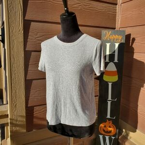 aerie gray ribbed short sleeve t-shirt women's size medium